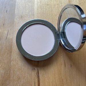 Rock&Republic Pressed Powder
